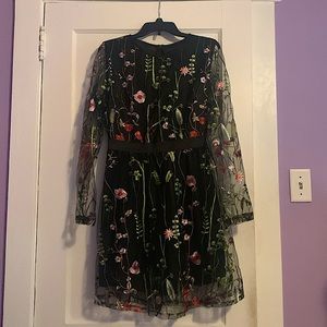 Long sleeve black party dress with floral pattern size L
